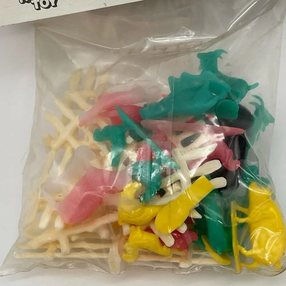 Vintage NWT TIMEE TOY Farm Yard Friends 26 Pieces Multicolor‎ Plastic Animals